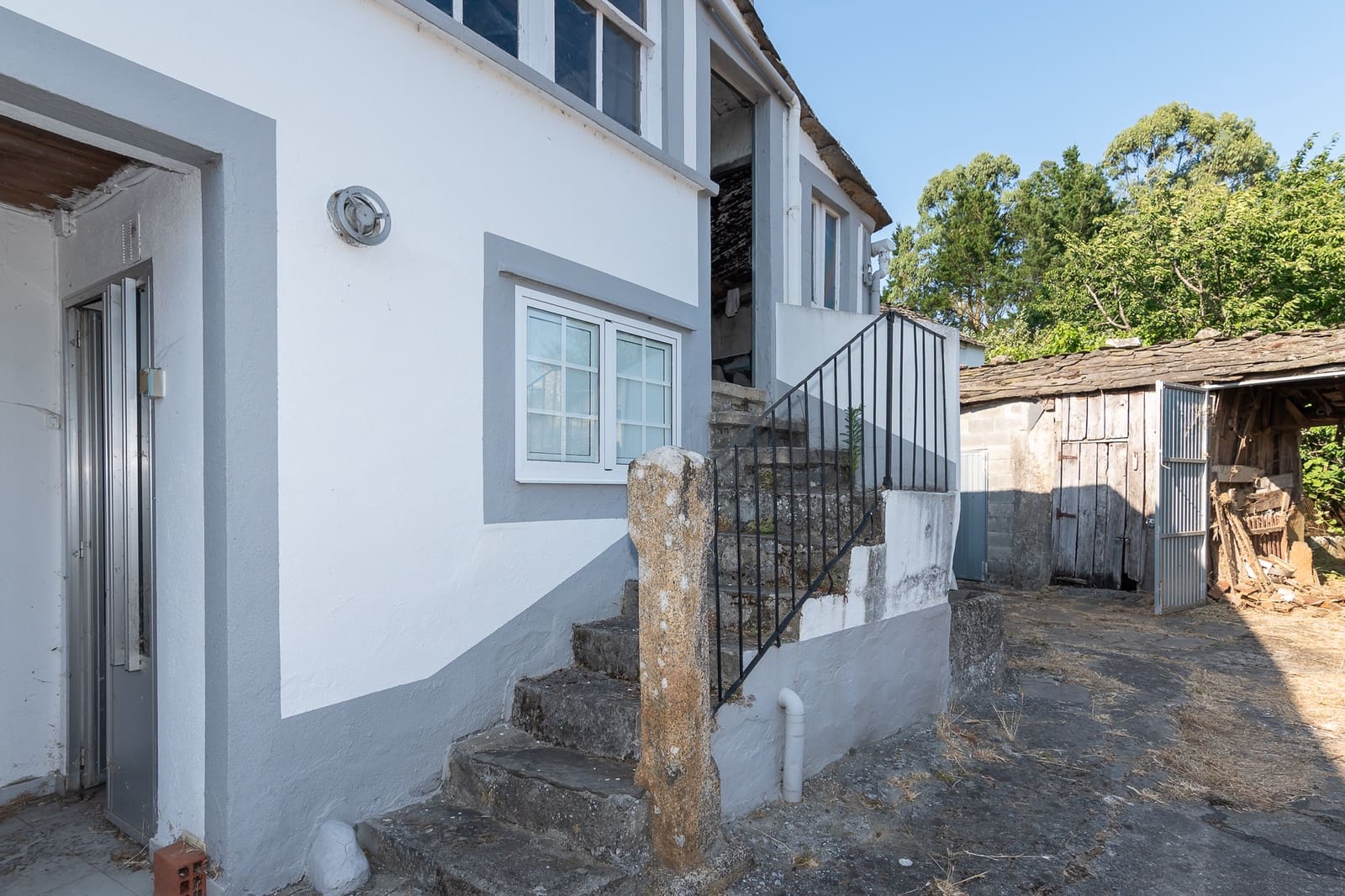 2 sypialnia Finka/Dom wiejski na sprzedaż w Rabade z garażem - 145 000 € (Ref: 9128610)