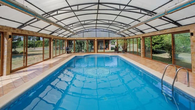 3 quarto Quinta/Casa Rural para venda em Cospeito com piscina - 675 000 € (Ref: 9131694)