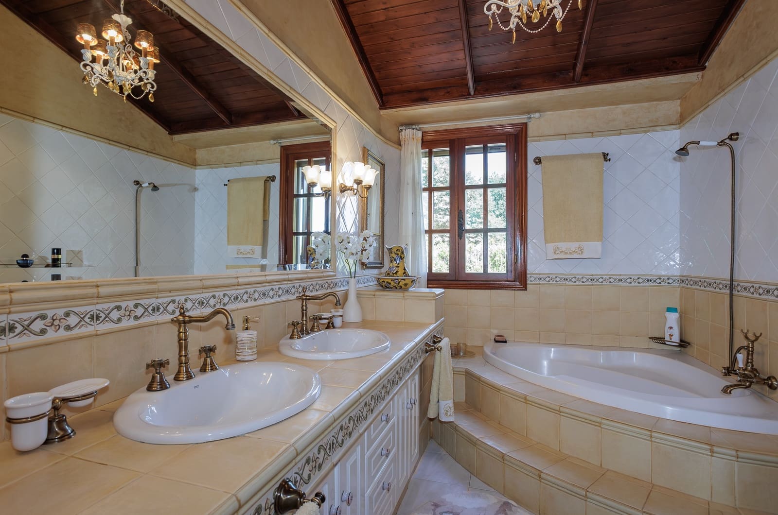 3 quarto Quinta/Casa Rural para venda em Cospeito com piscina - 675 000 € (Ref: 9131694)