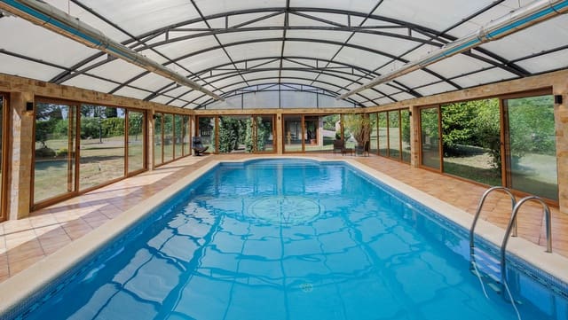 3 quarto Quinta/Casa Rural para venda em Cospeito com piscina - 675 000 € (Ref: 9131694)