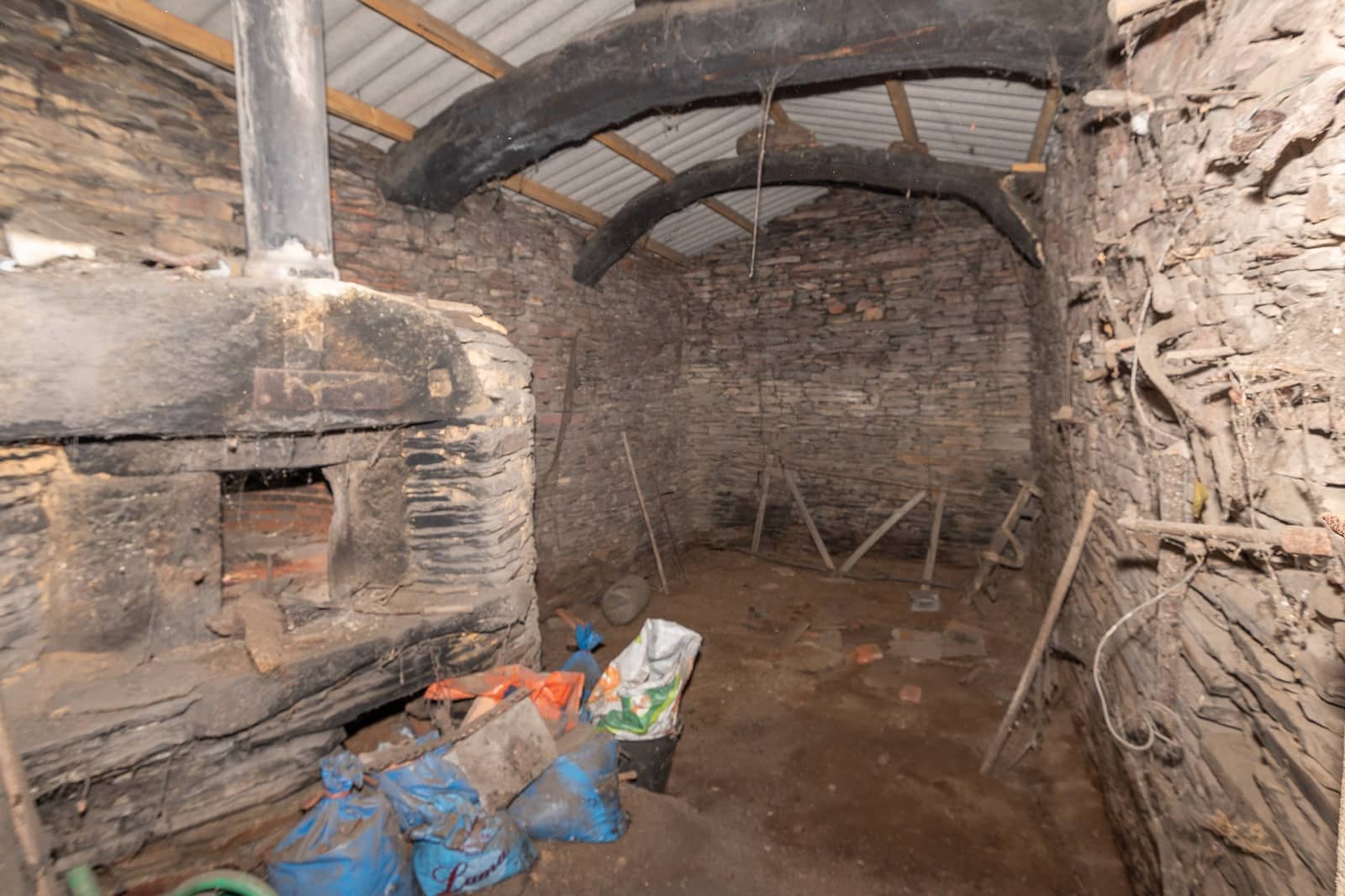 3 soverom Finca/Herregård til salgs i Lugo by - € 120 000 (Ref: 9160124)