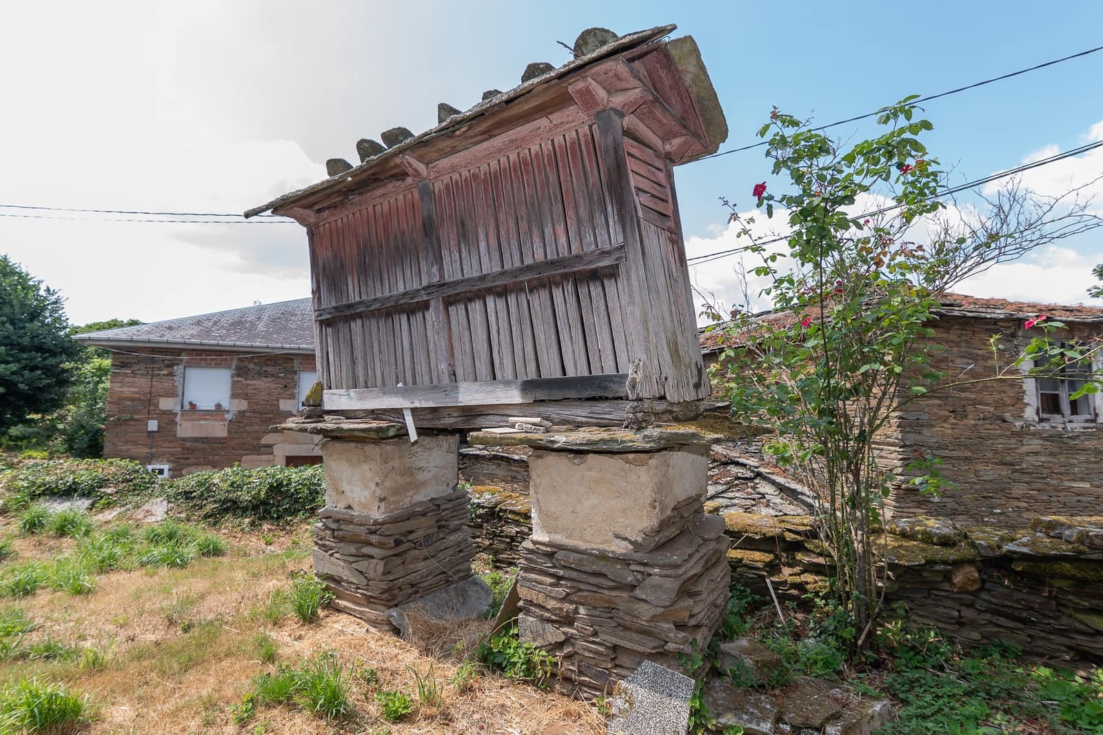 3 soverom Finca/Herregård til salgs i Lugo by - € 120 000 (Ref: 9160124)