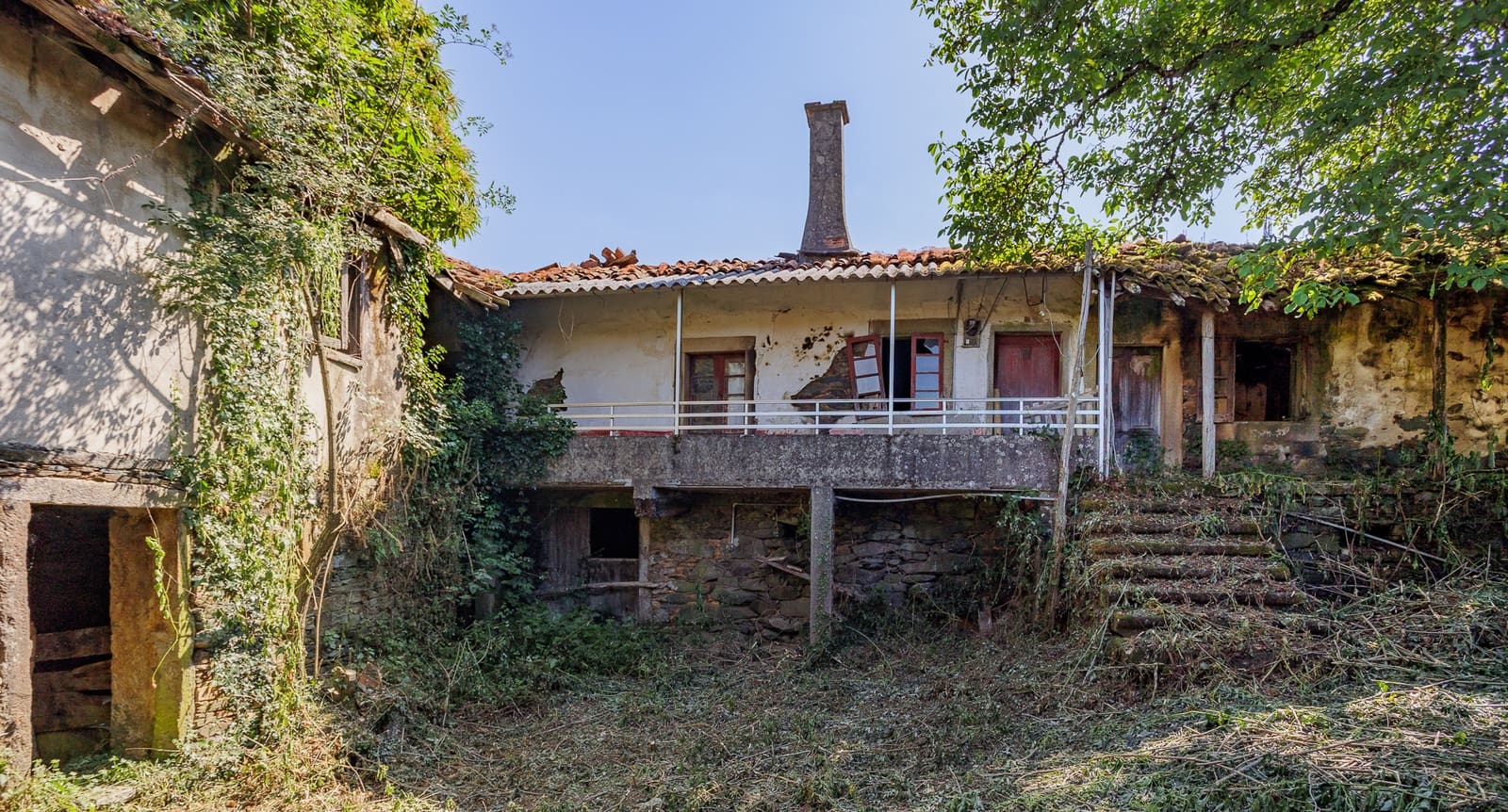 1 bedroom Finca/Country House for sale in Lalin - € 140,000 (Ref: 9161313)