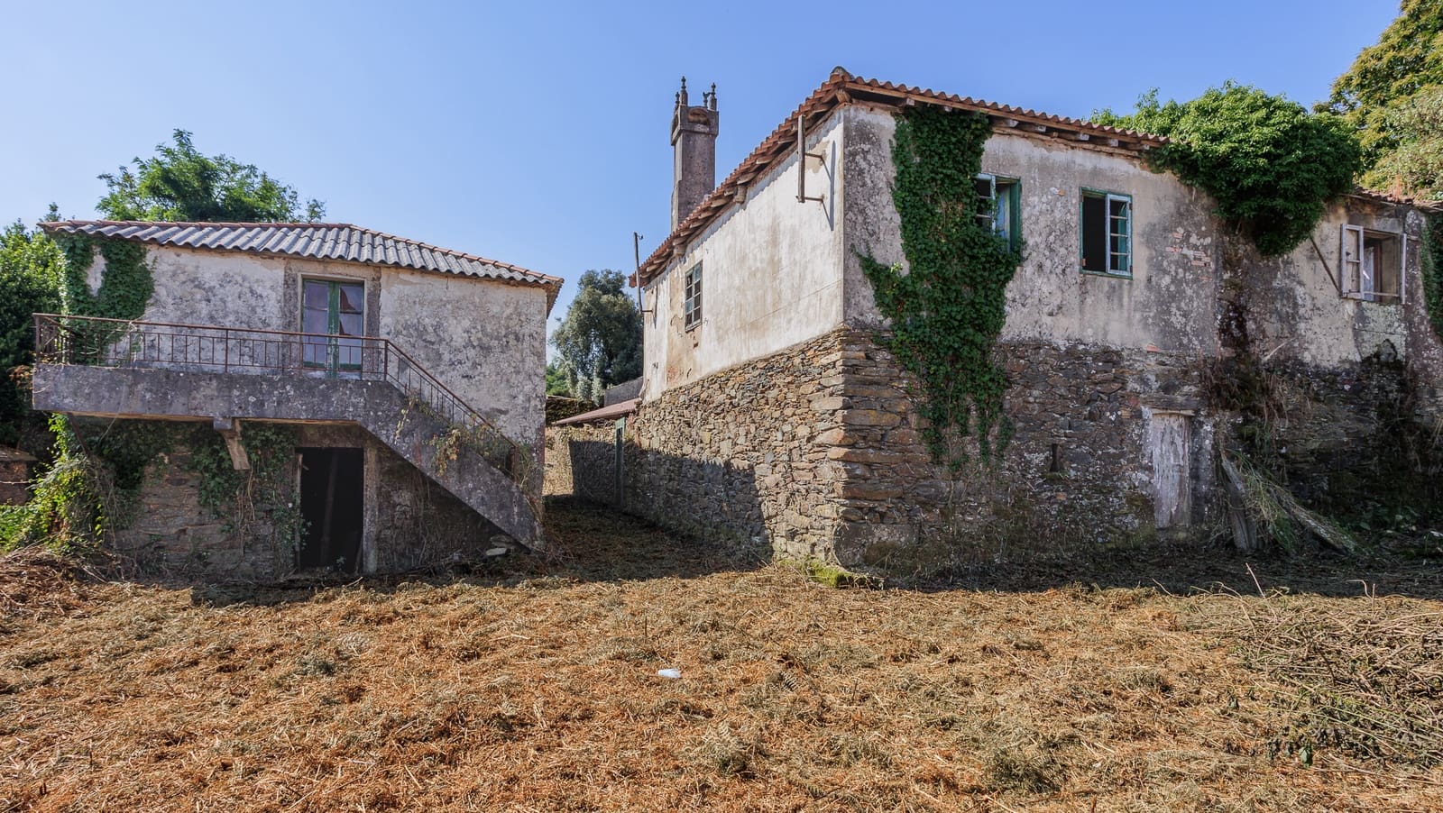 1 bedroom Finca/Country House for sale in Lalin - € 140,000 (Ref: 9161313)