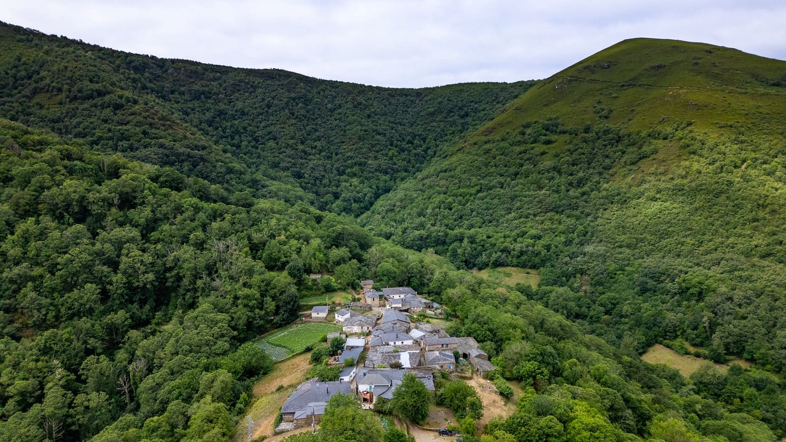 5 quarto Moradia para venda em Folgoso do Courel - 175 000 € (Ref: 9185979)