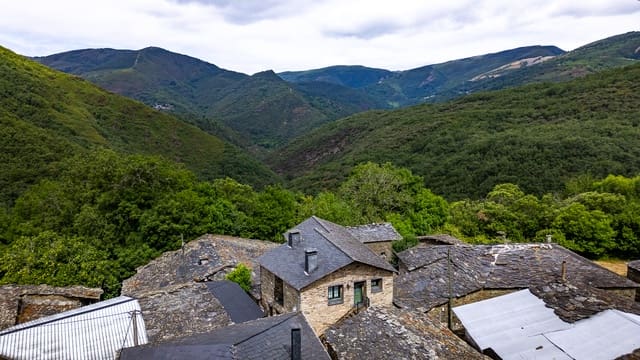 5 quarto Moradia para venda em Folgoso do Courel - 175 000 € (Ref: 9185979)