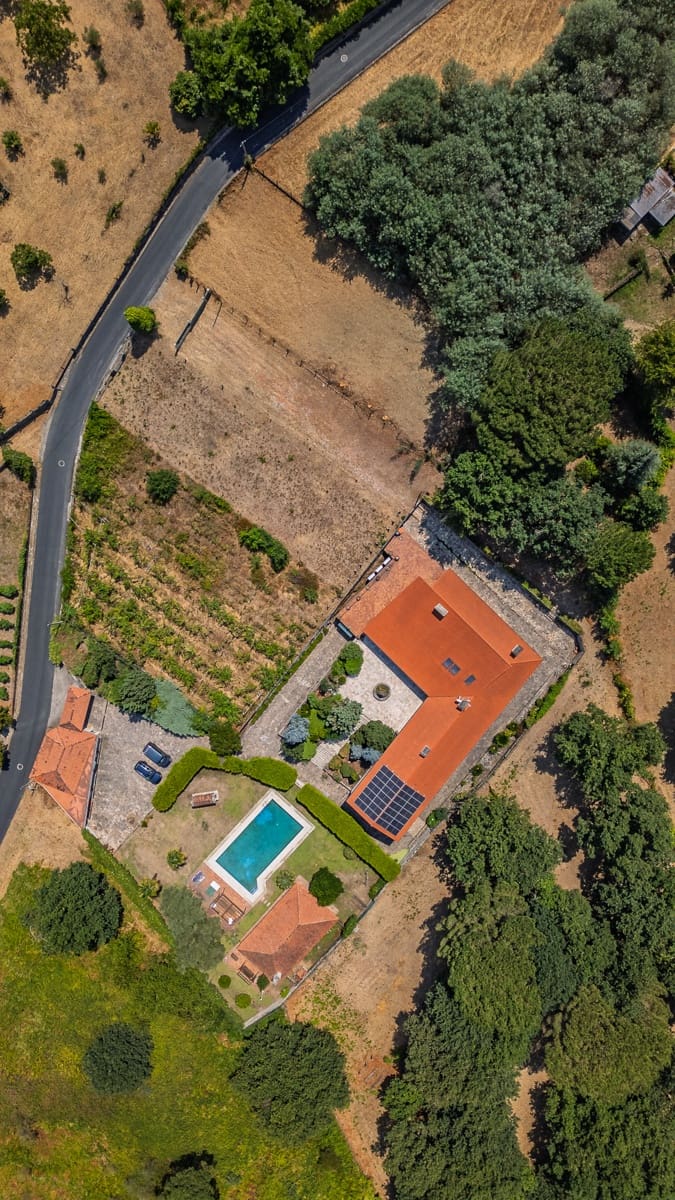 5 soveværelse Finca/Landehus til salg i Ourense by med swimmingpool - € 890.000 (Ref: 9189696)