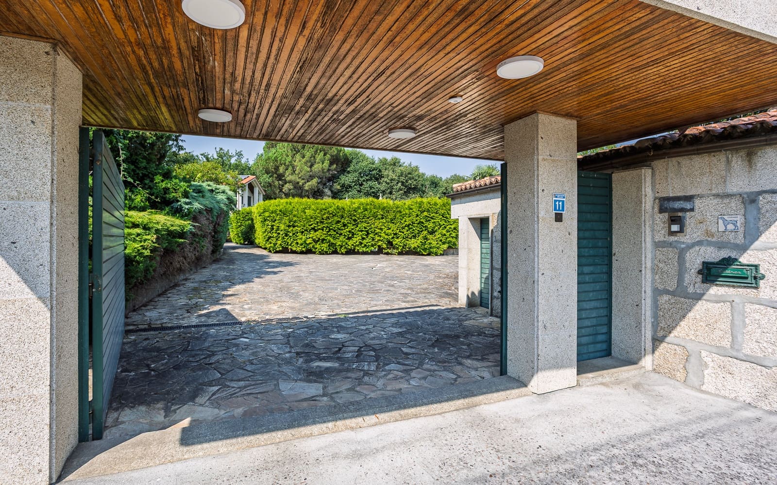 5 soveværelse Finca/Landehus til salg i Ourense by med swimmingpool - € 890.000 (Ref: 9189696)