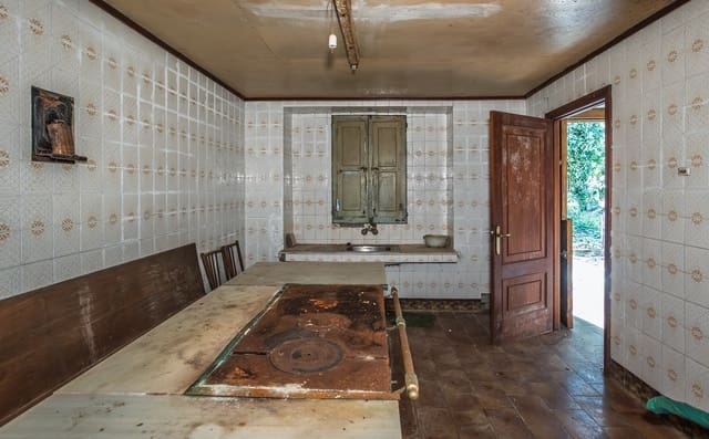 4 quarto Quinta/Casa Rural para venda em Outeiro de Rei - 69 000 € (Ref: 9190250)