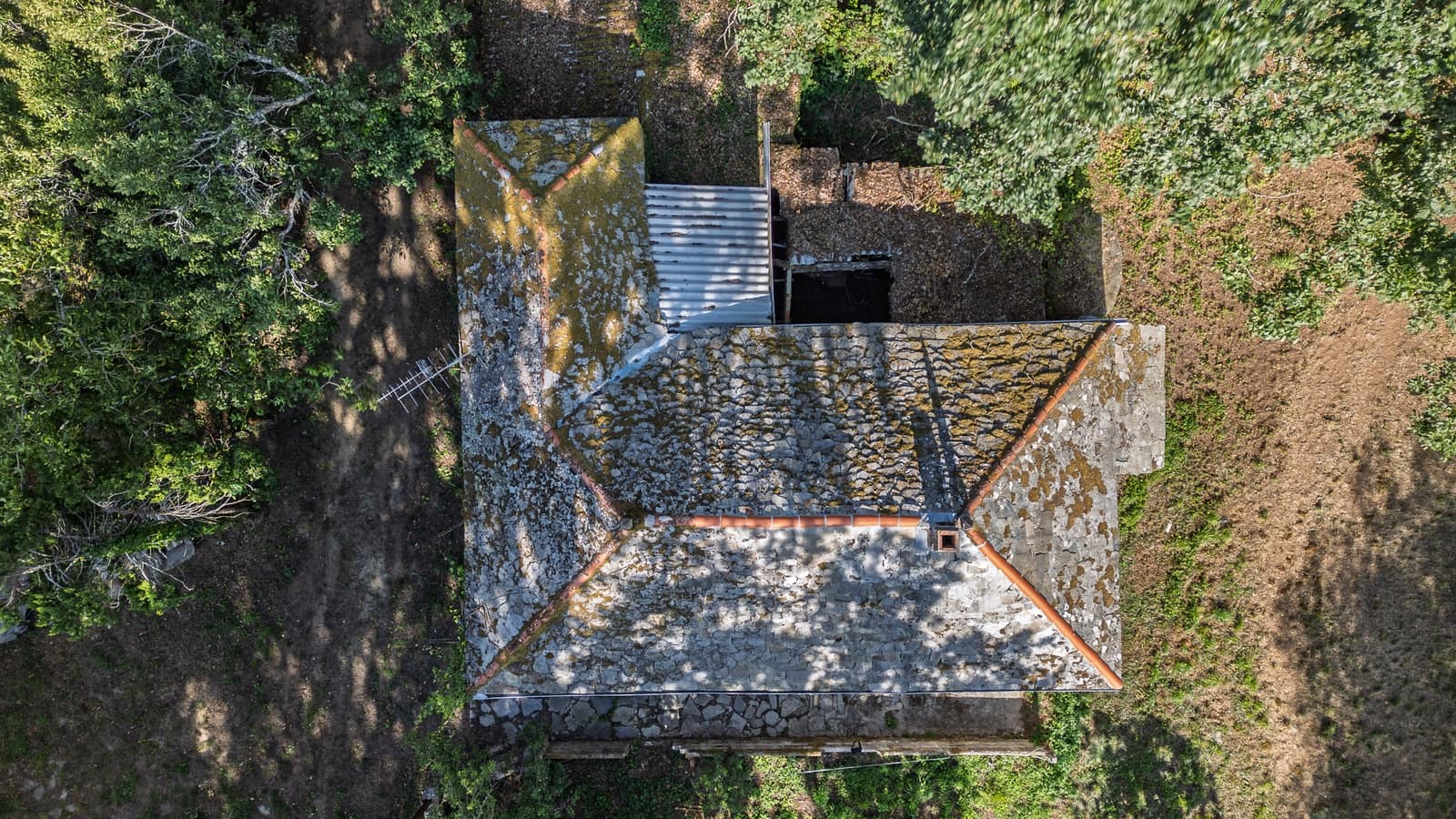 4 soveværelse Finca/Landehus til salg i Outeiro de Rei - € 69.000 (Ref: 9190250)