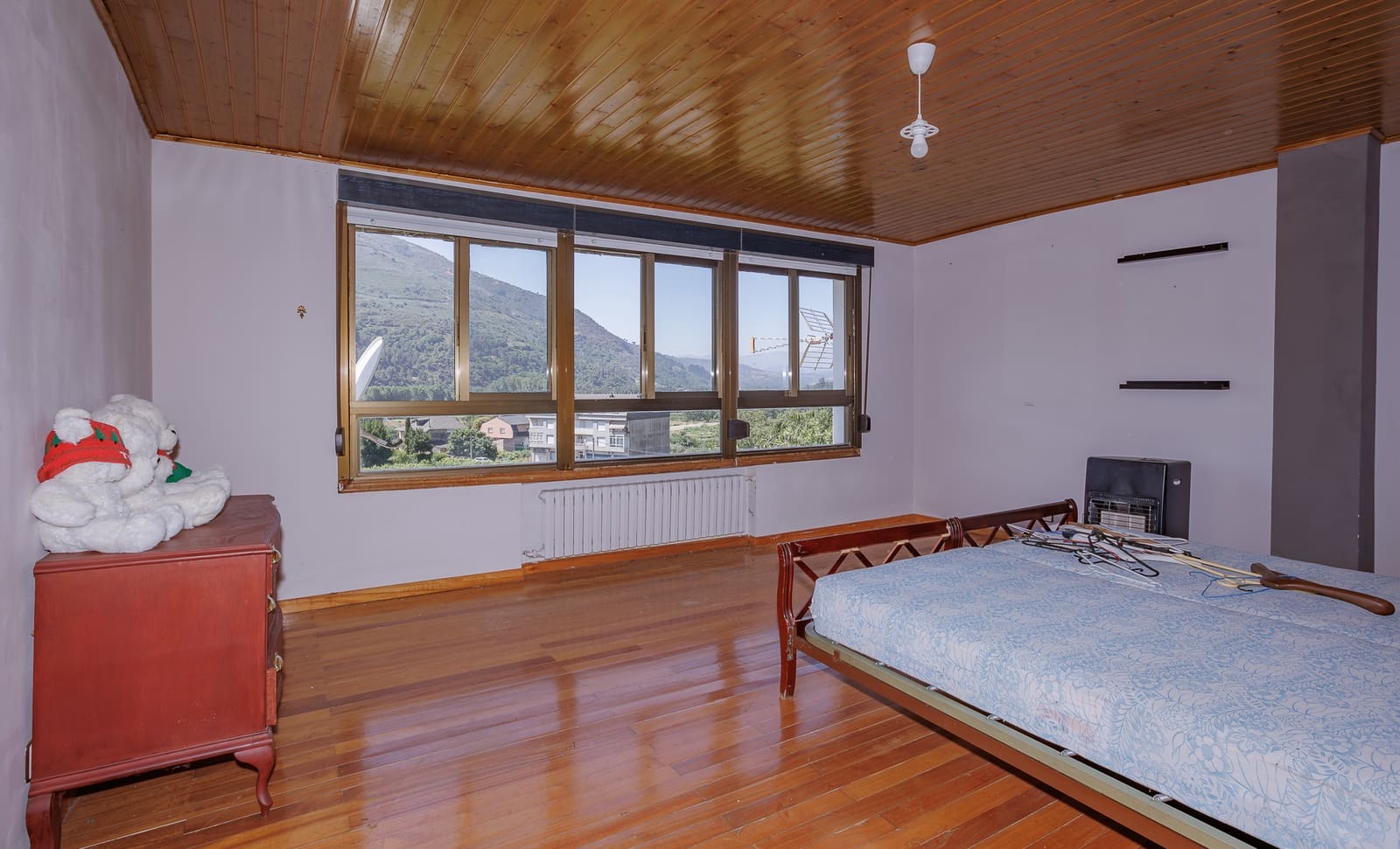 7 sovrum Finca/Hus på landet till salu i Vilamartin de Valdeorras - 165 000 € (Ref: 9263299)