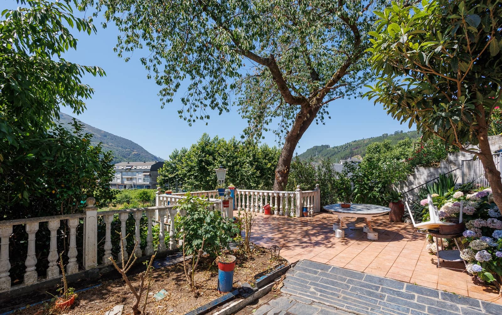 7 sovrum Finca/Hus på landet till salu i Vilamartin de Valdeorras - 165 000 € (Ref: 9263299)