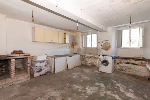 3 makuuhuone Maalaistalo myytävänä paikassa Monfero - 180 000 € (Ref: 9274101)