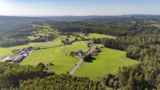 3 makuuhuone Maalaistalo myytävänä paikassa Monfero - 180 000 € (Ref: 9274101)