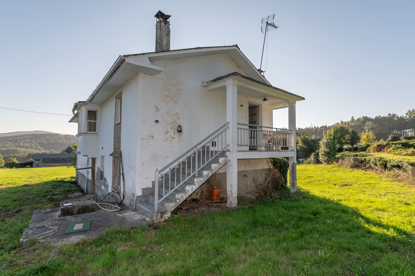 3 bedroom Finca/Country House for sale in Monfero - € 155,000 (Ref: 9274101)