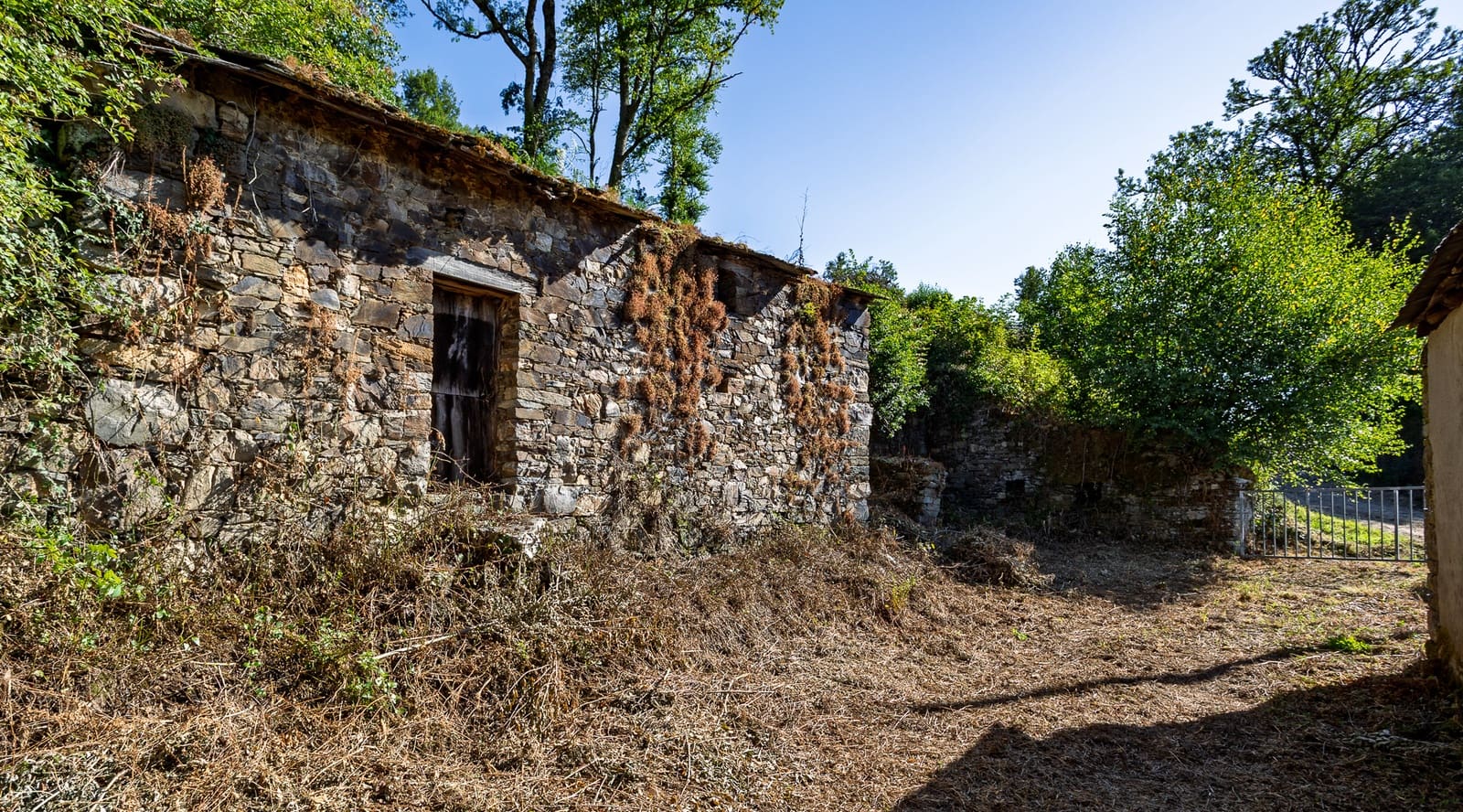1 bedroom Finca/Country House for sale in Becerrea - € 85,000 (Ref: 9278666)