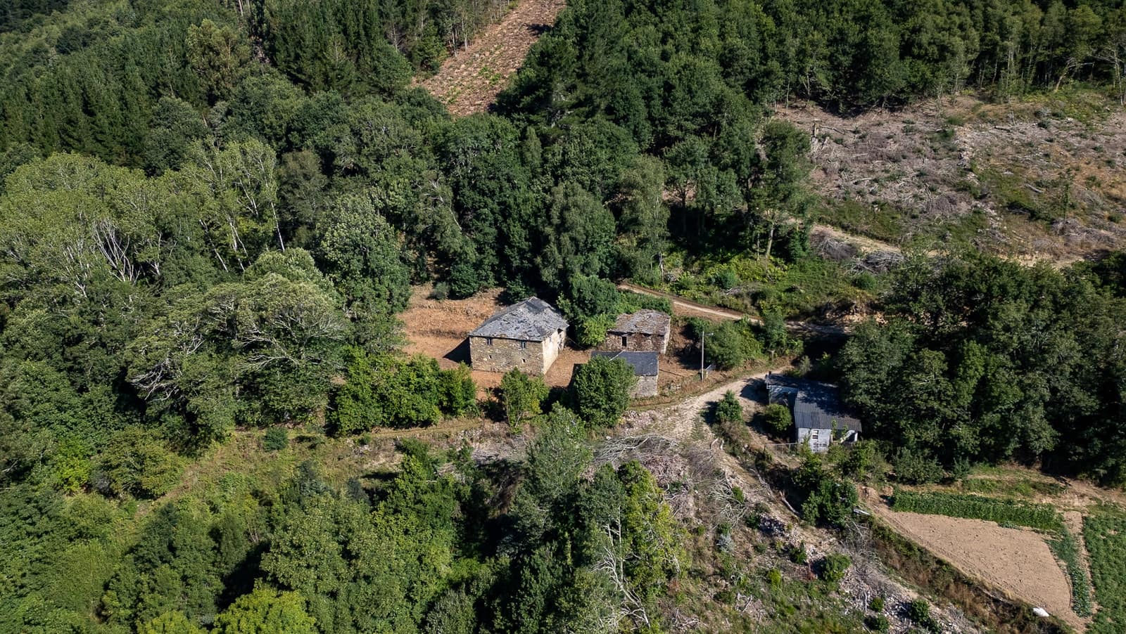 1 bedroom Finca/Country House for sale in Becerrea - € 85,000 (Ref: 9278666)