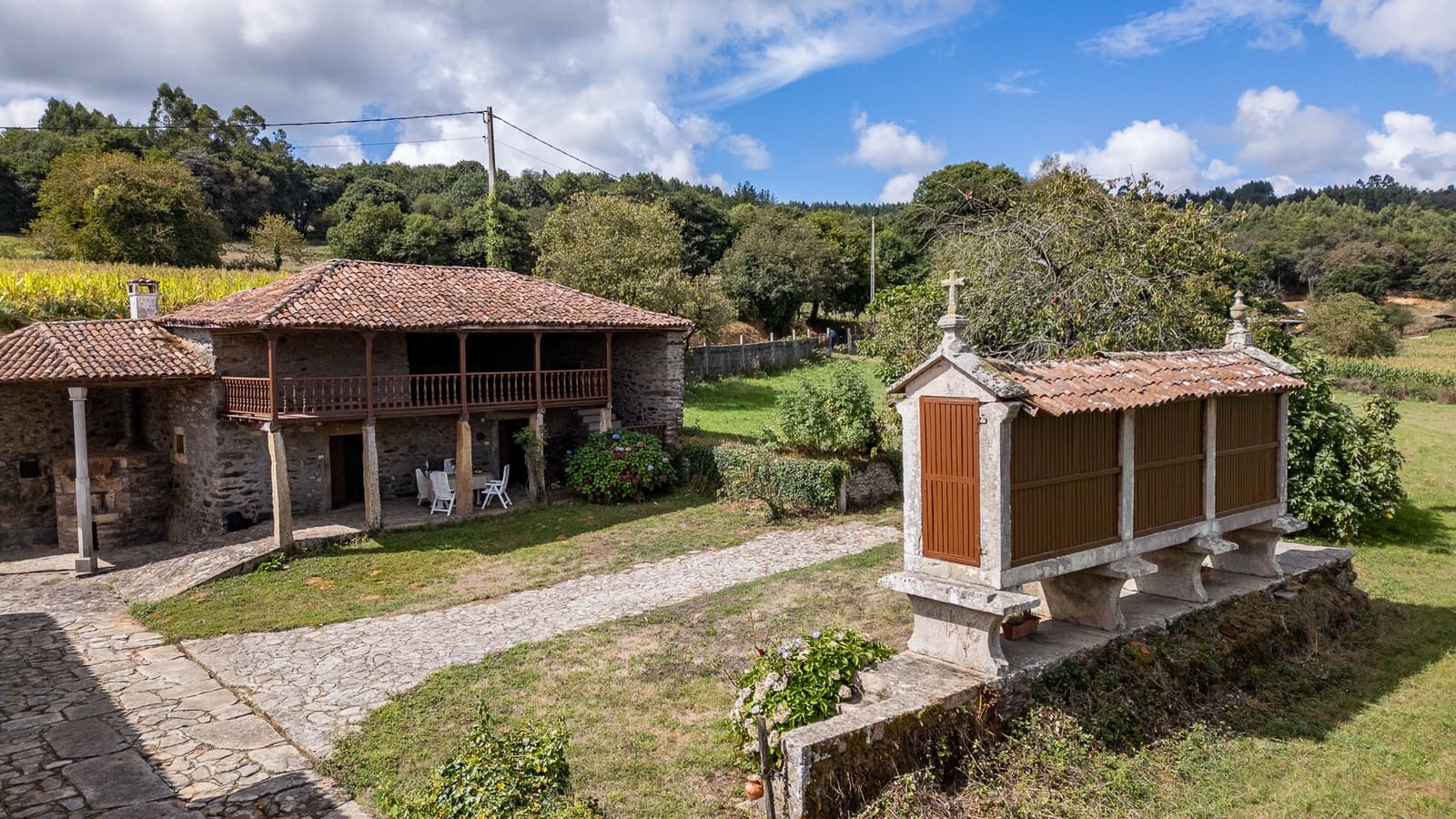 7 soveværelse Finca/Landehus til salg i Lalin - € 420.000 (Ref: 9306406)