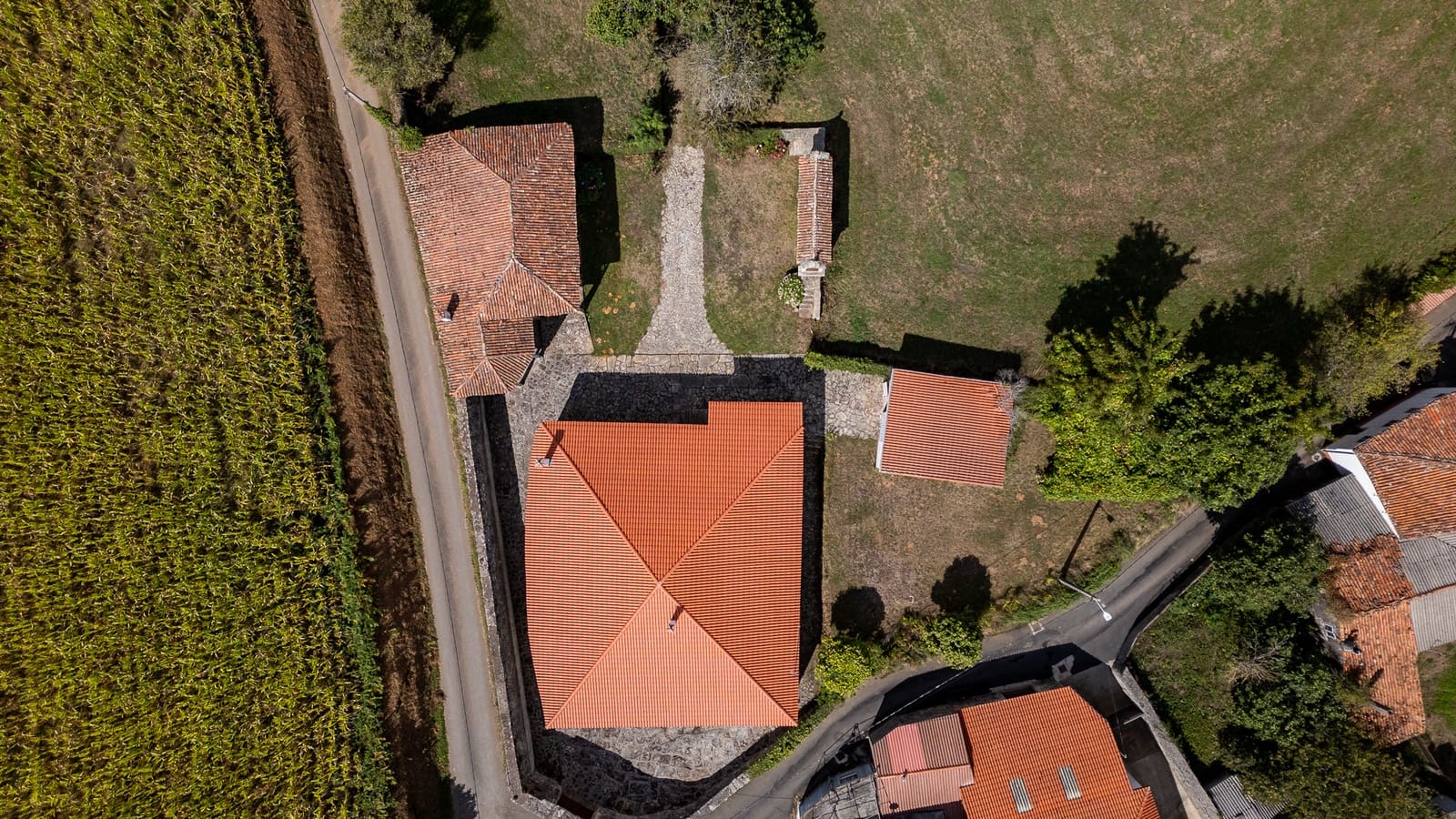 7 soveværelse Finca/Landehus til salg i Lalin - € 420.000 (Ref: 9306406)