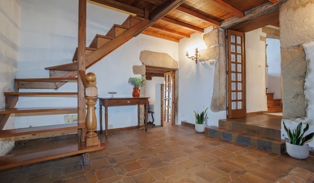 7 sypialnia Finka/Dom wiejski na sprzedaż w Lalín z garażem - 385 000 € (Ref: 9306406)