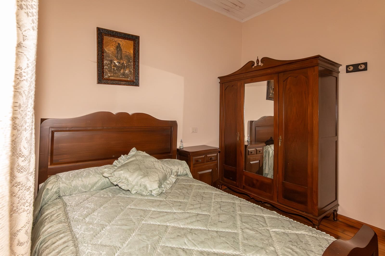 4 makuuhuone Maalaistalo myytävänä paikassa Panton - 210 000 € (Ref: 9308730)