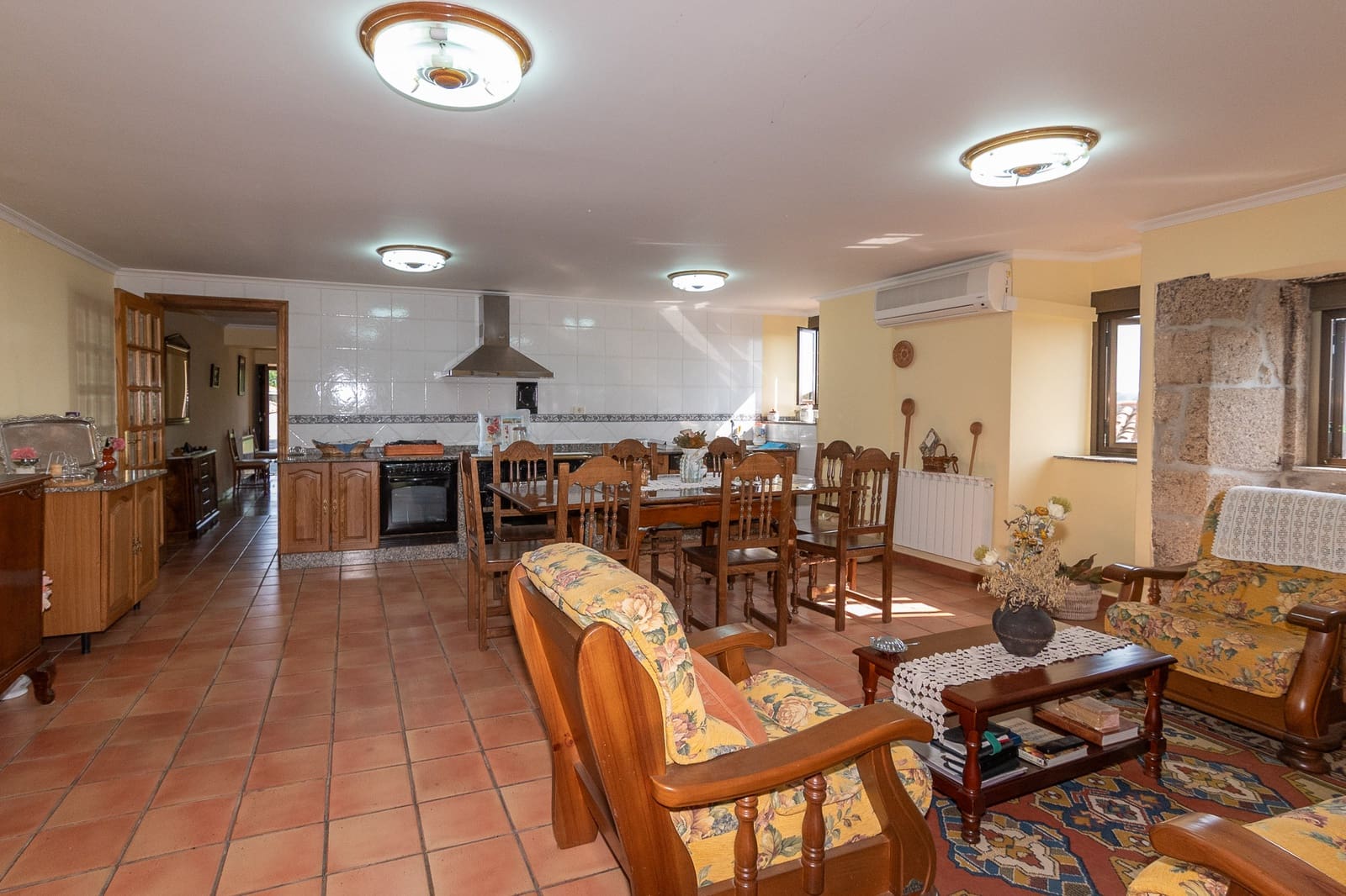 4 makuuhuone Maalaistalo myytävänä paikassa Panton - 210 000 € (Ref: 9308730)