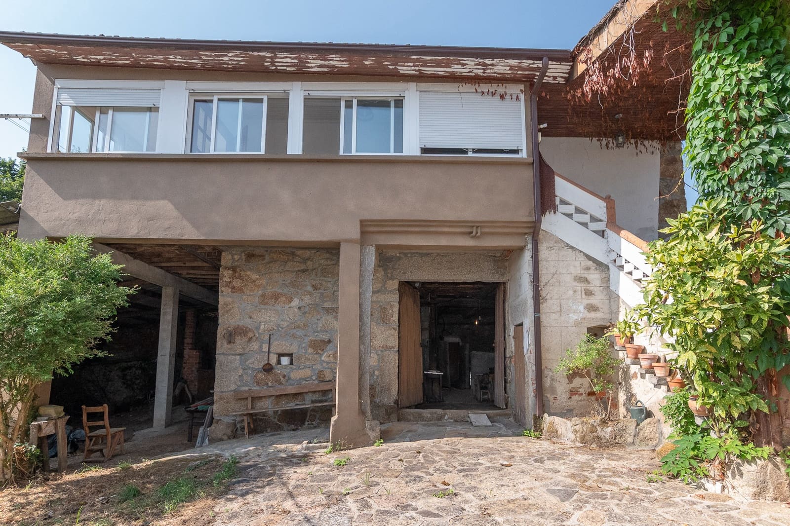 4 makuuhuone Maalaistalo myytävänä paikassa Panton - 210 000 € (Ref: 9308730)