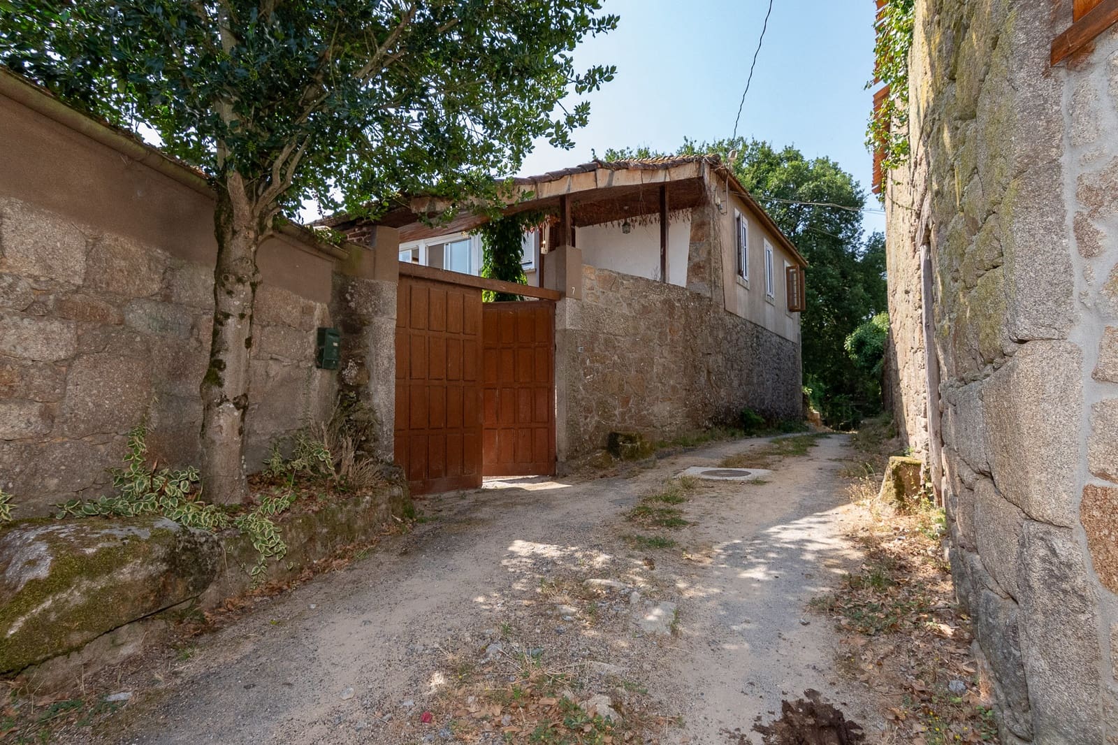 4 makuuhuone Maalaistalo myytävänä paikassa Panton - 210 000 € (Ref: 9308730)