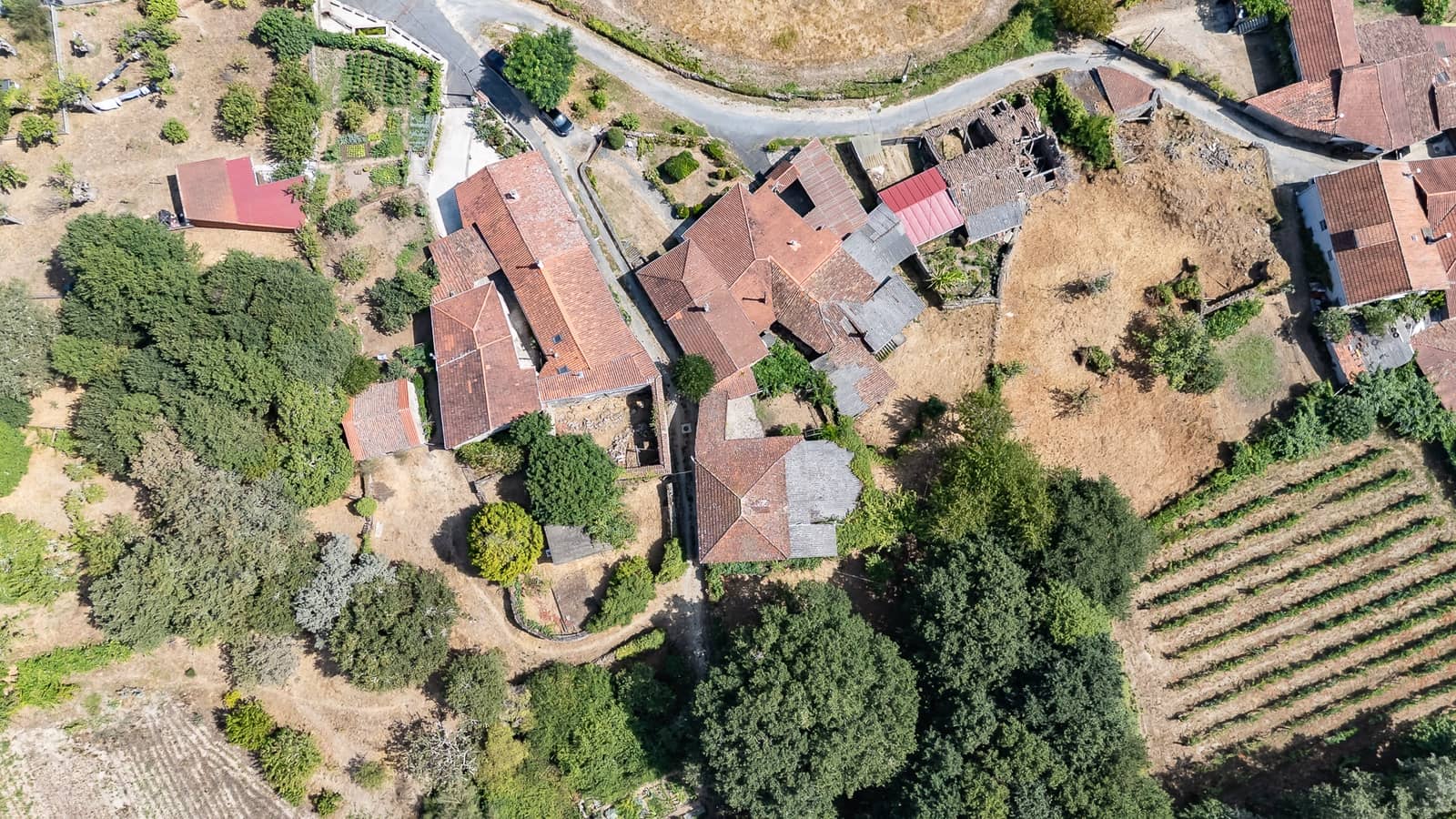 4 makuuhuone Maalaistalo myytävänä paikassa Panton - 210 000 € (Ref: 9308730)