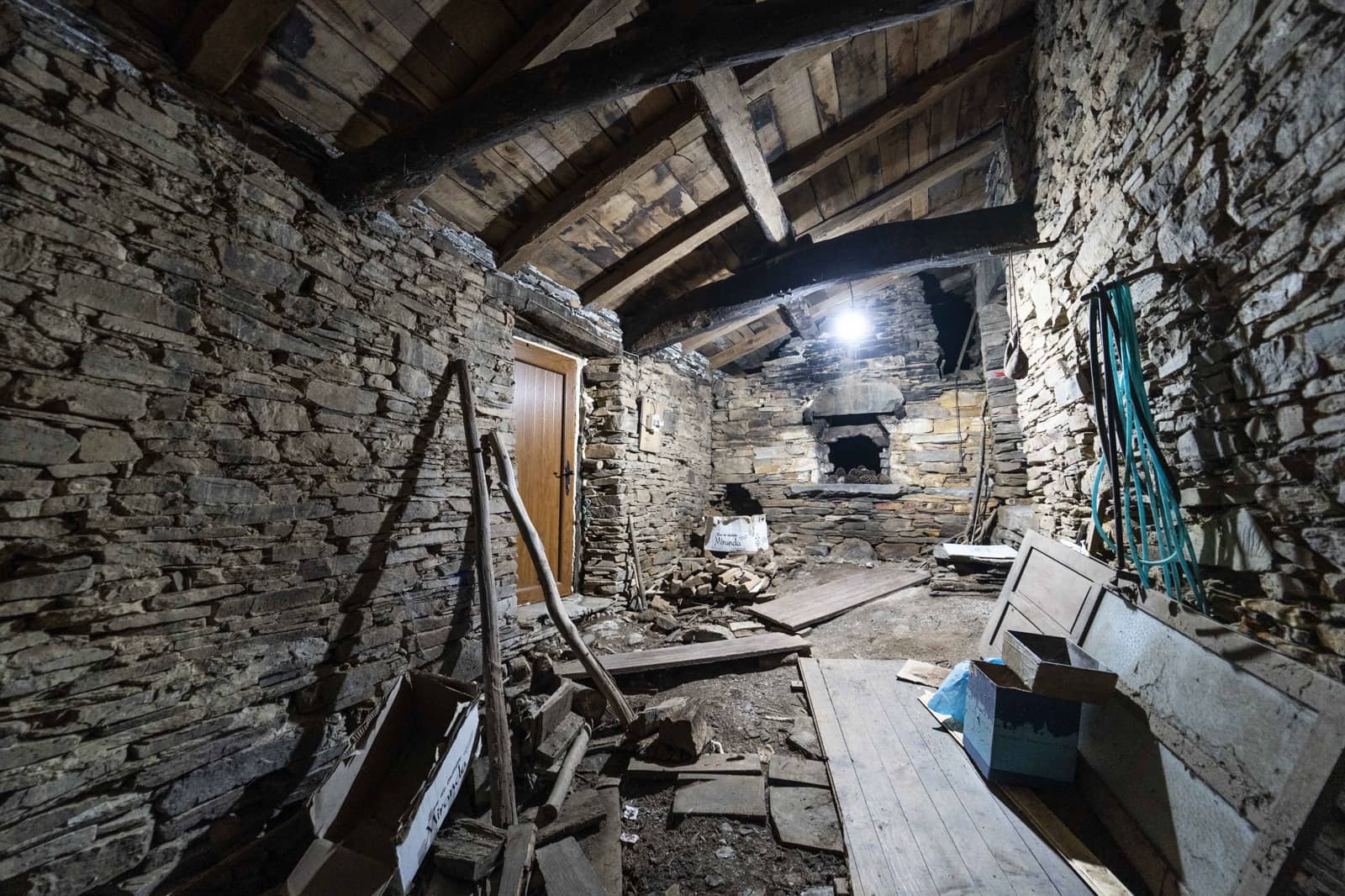 3 sypialnia Finka/Dom wiejski na sprzedaż w San Tirso de Abres - 210 000 € (Ref: 9314250)