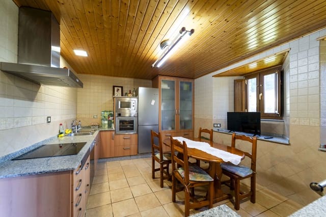 3 sypialnia Finka/Dom wiejski na sprzedaż w San Tirso de Abres - 210 000 € (Ref: 9314250)