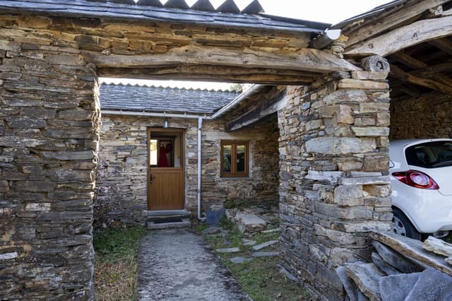 3 sypialnia Finka/Dom wiejski na sprzedaż w San Tirso de Abres - 210 000 € (Ref: 9314250)