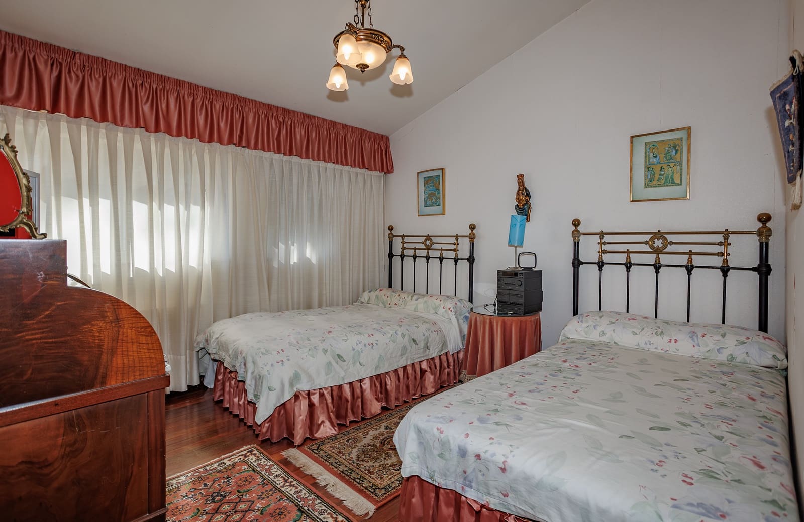 5 soverom Finca/Herregård til salgs i Teo med svømmebasseng garasje - € 565 000 (Ref: 9347969)