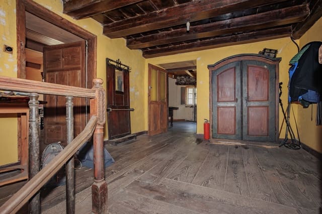 5 bedroom Finca/Country House for sale in A Fonsagrada - € 250,000 (Ref: 9362994)