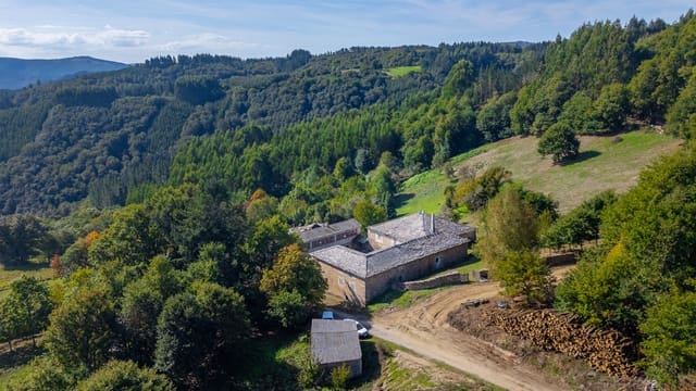 5 sovrum Finca/Hus på landet till salu i A Fonsagrada - 250 000 € (Ref: 9362994)