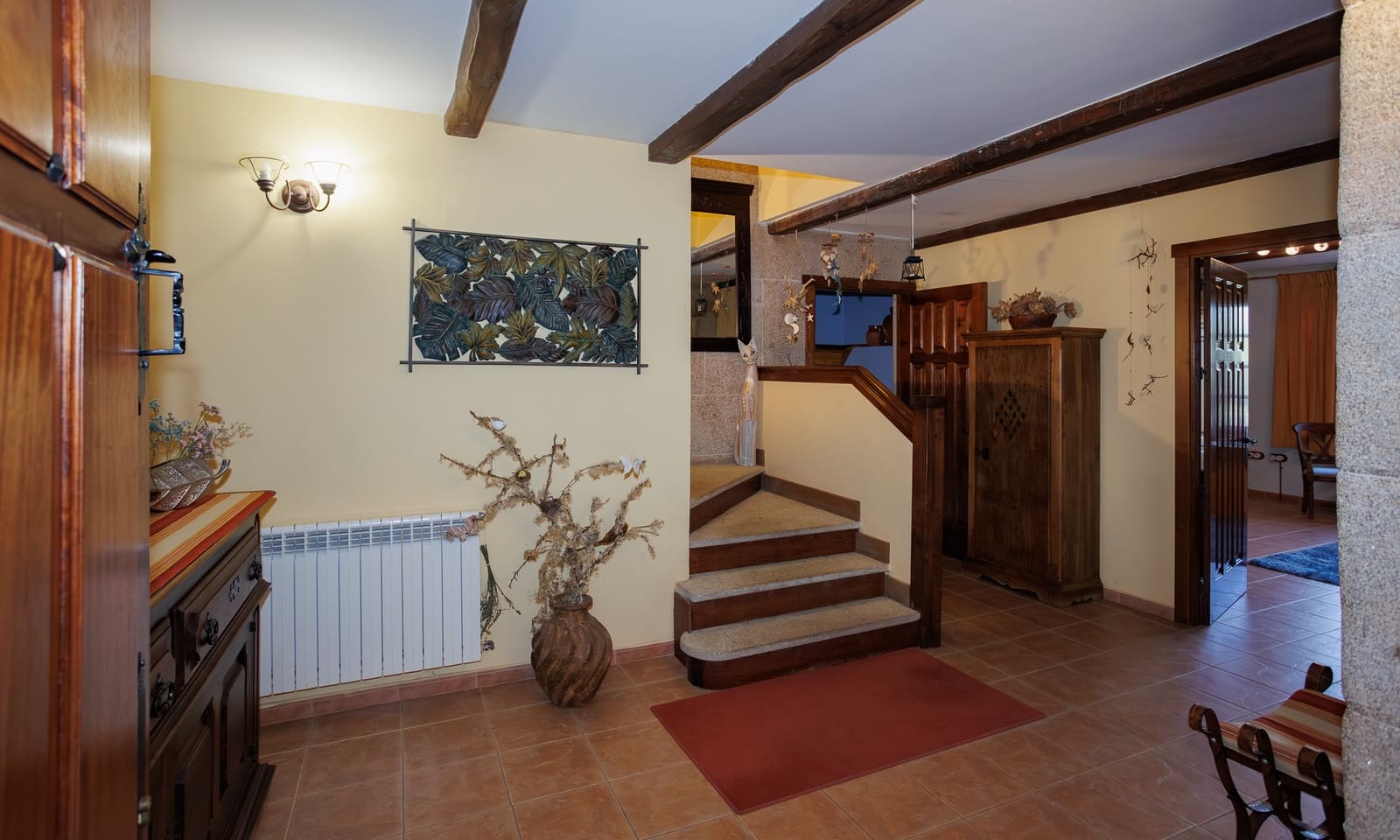 6 bedroom Business for sale in A Veiga with garage - € 540,000 (Ref: 9379421)