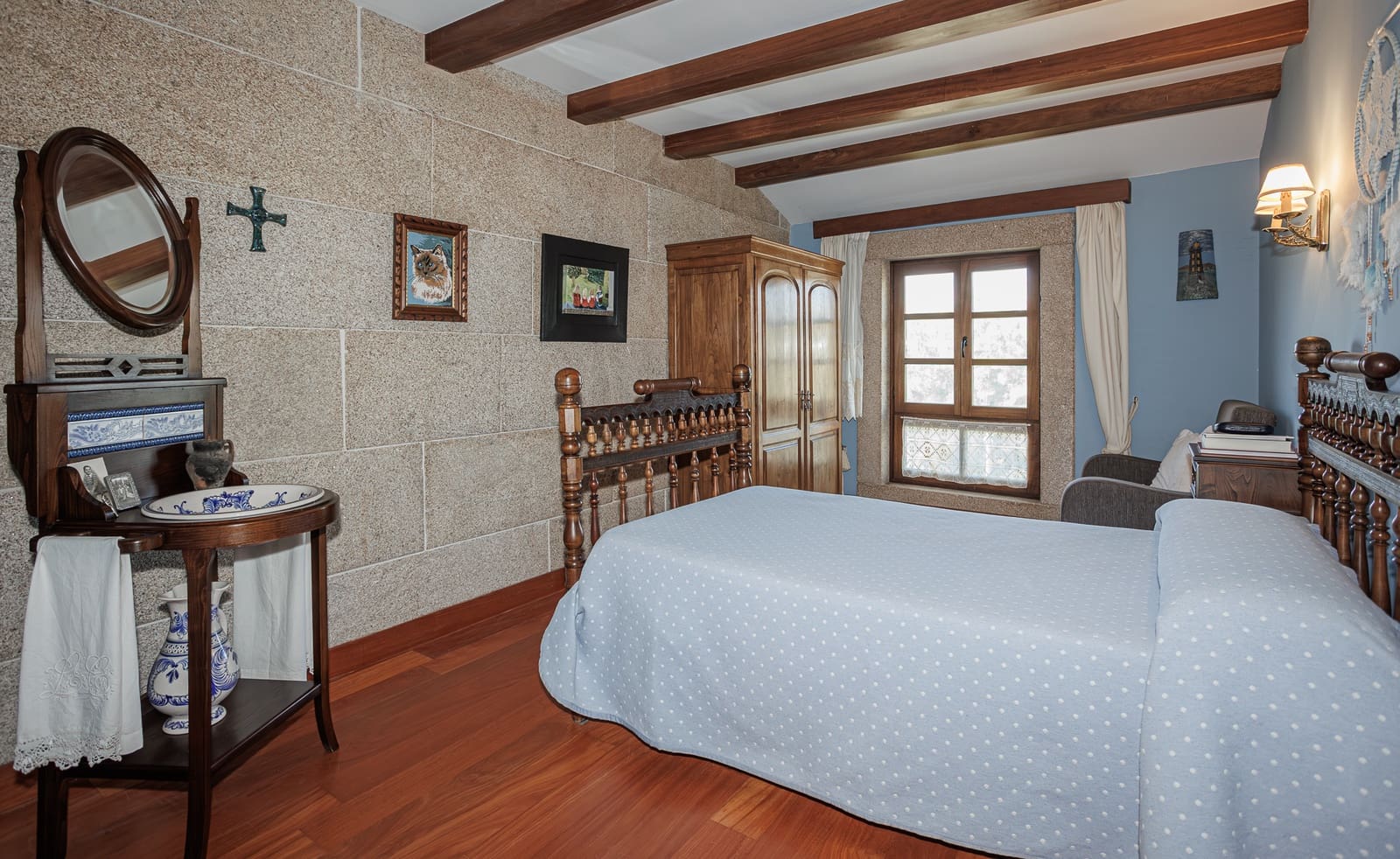 6 bedroom Business for sale in A Veiga with garage - € 540,000 (Ref: 9379421)