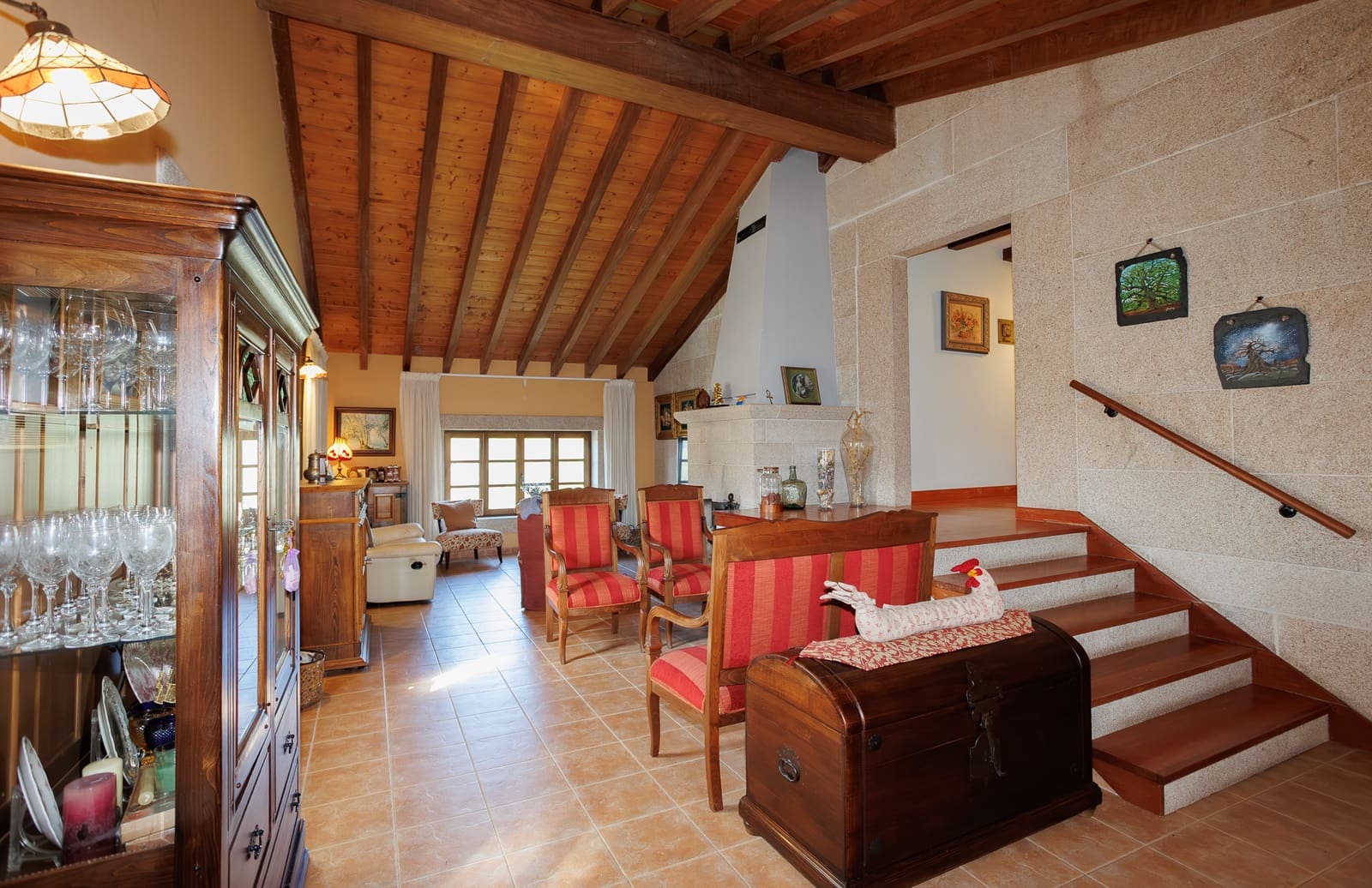 6 bedroom Business for sale in A Veiga with garage - € 540,000 (Ref: 9379421)