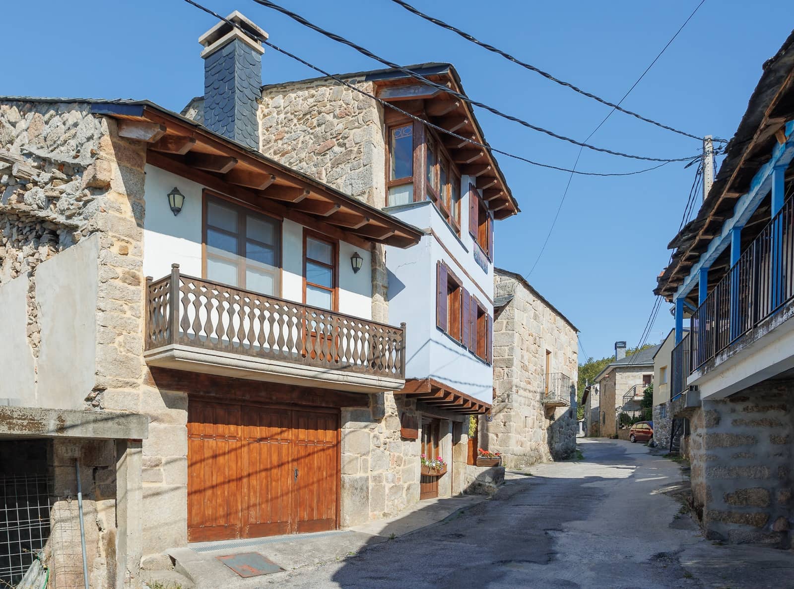 6 bedroom Business for sale in A Veiga with garage - € 540,000 (Ref: 9379421)