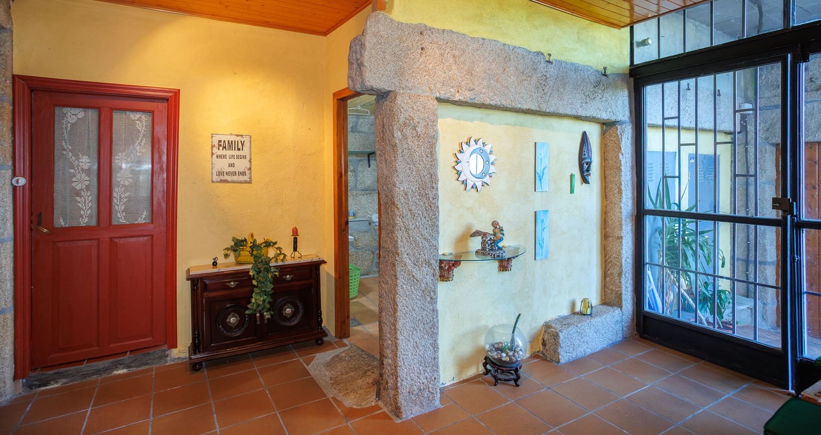 6 soveværelse Finca/Landehus til salg i Amoeiro - € 370.000 (Ref: 9404437)