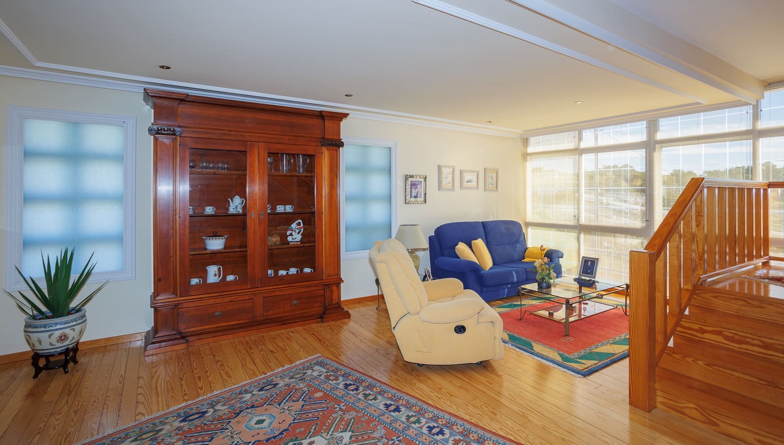 6 bedroom Finca/Country House for sale in Amoeiro with garage - € 325,000 (Ref: 9404437)