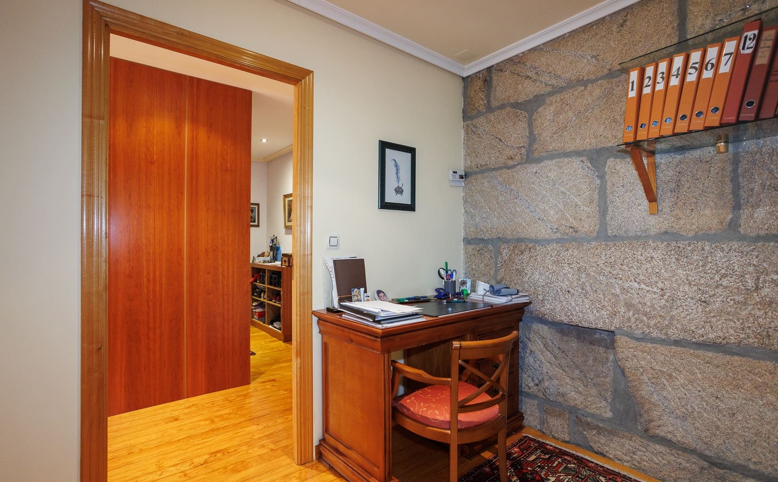 6 bedroom Finca/Country House for sale in Amoeiro with garage - € 325,000 (Ref: 9404437)