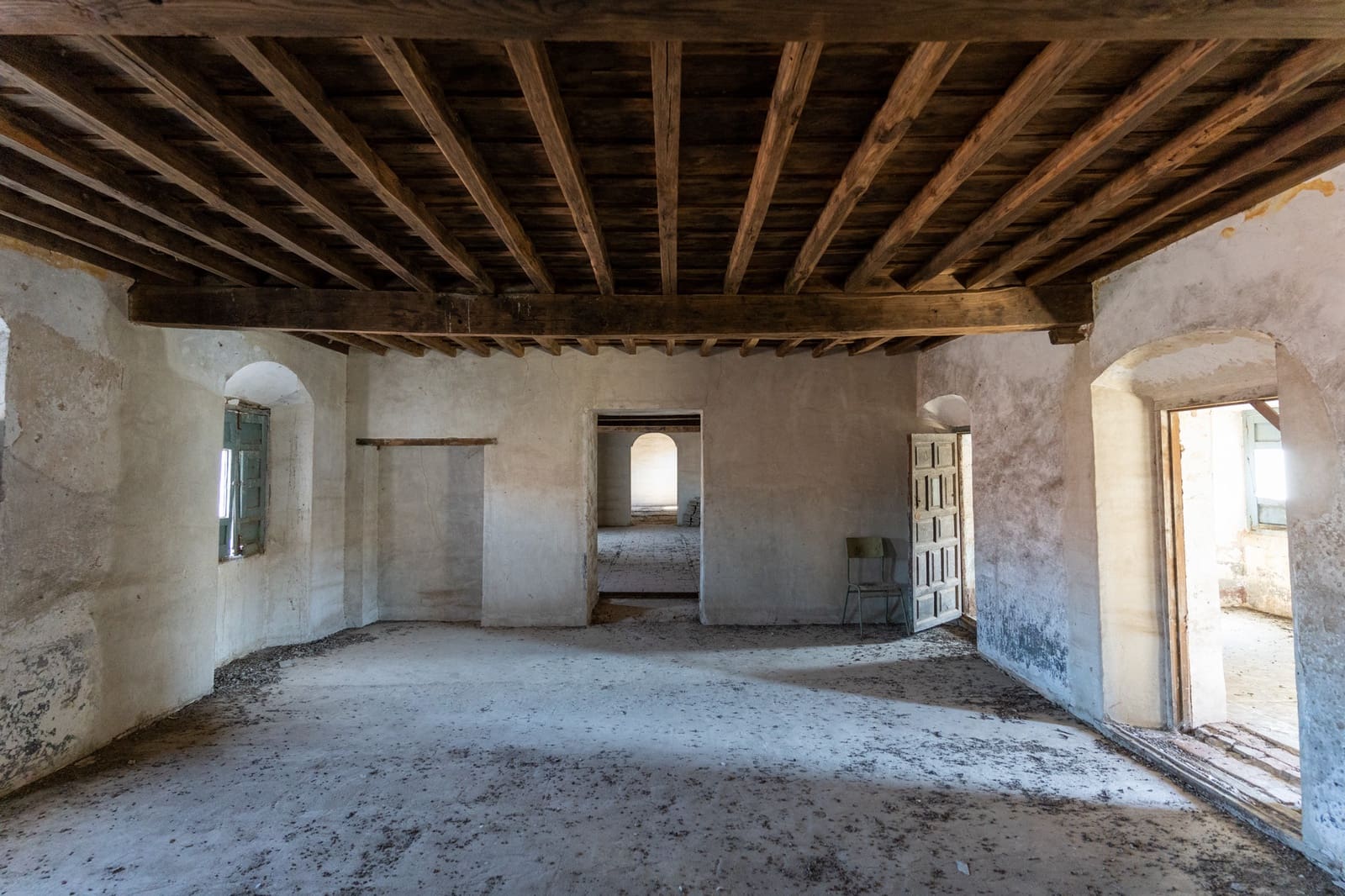 1 slaapkamer Commercieel te koop in Coria - € 1.300.000 (Ref: 9440304)