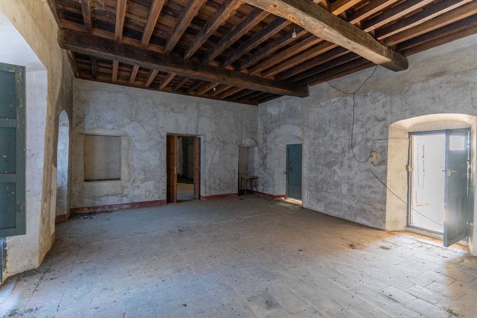 1 slaapkamer Commercieel te koop in Coria - € 1.300.000 (Ref: 9440304)