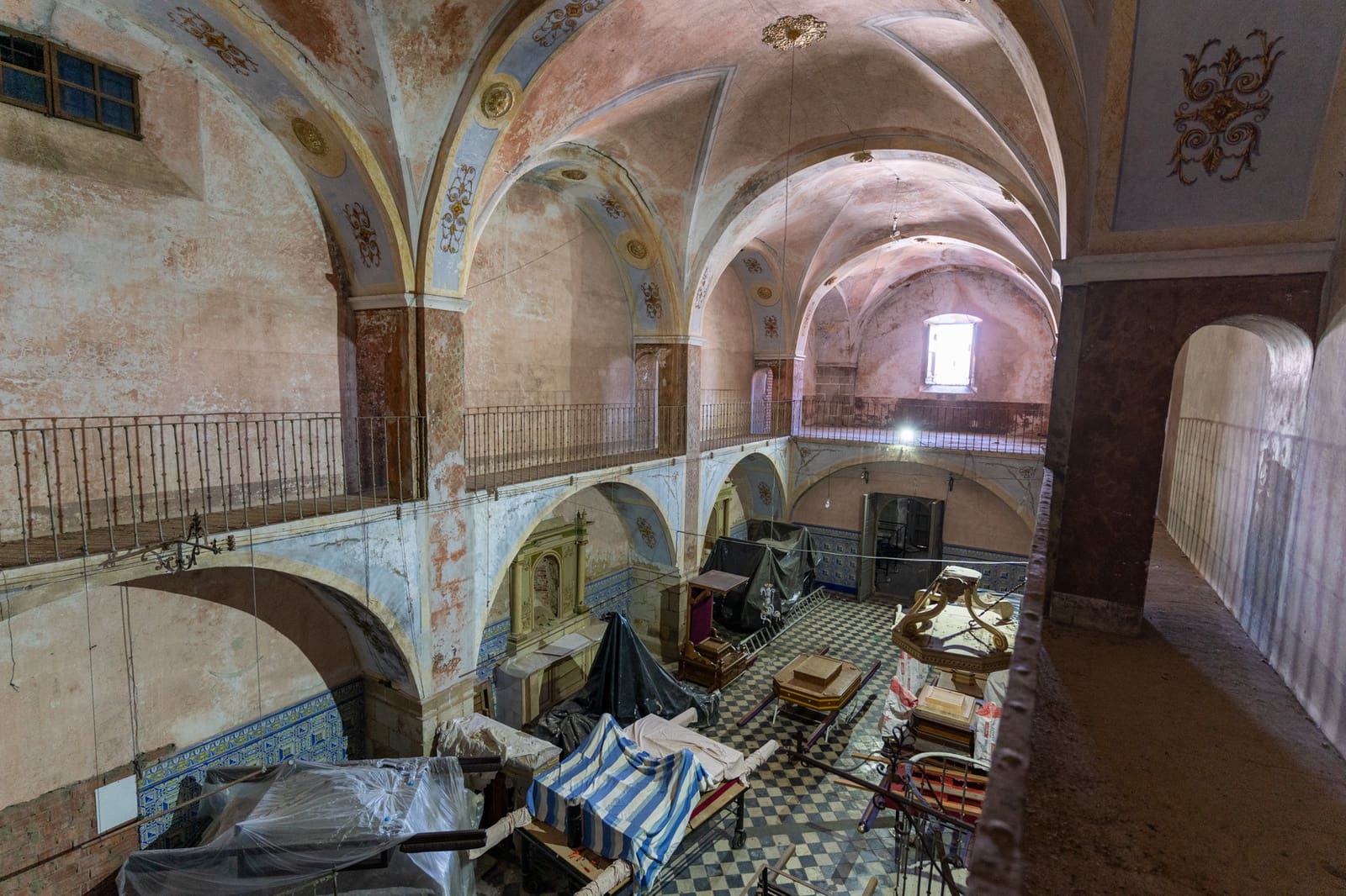 1 slaapkamer Commercieel te koop in Coria - € 1.300.000 (Ref: 9440304)