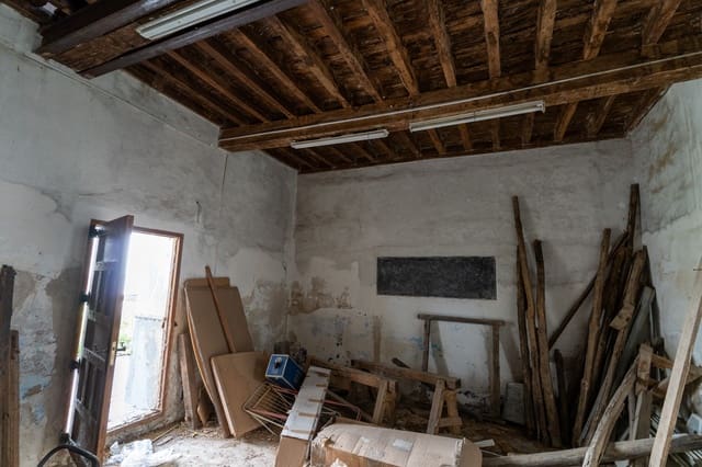 Local Comercial de 1 habitación en Coria en venta - 1.300.000 € (Ref: 9440304)