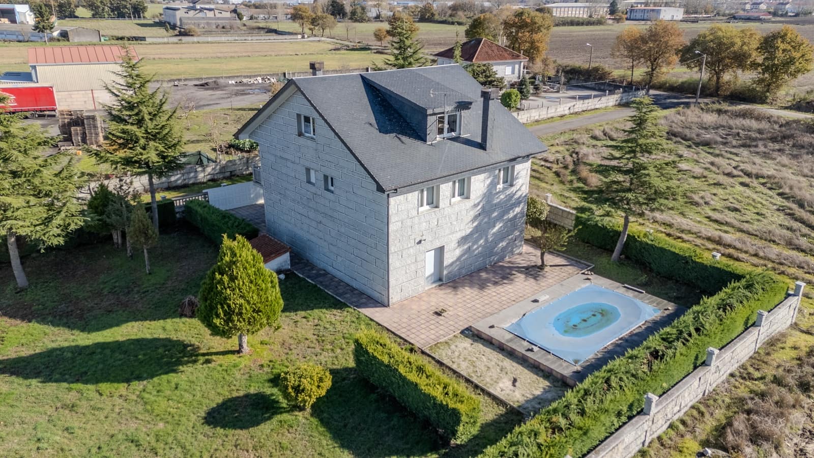 4 bedroom Finca/Country House for sale in Xinzo de Limia with pool - € 330,000 (Ref: 9446867)