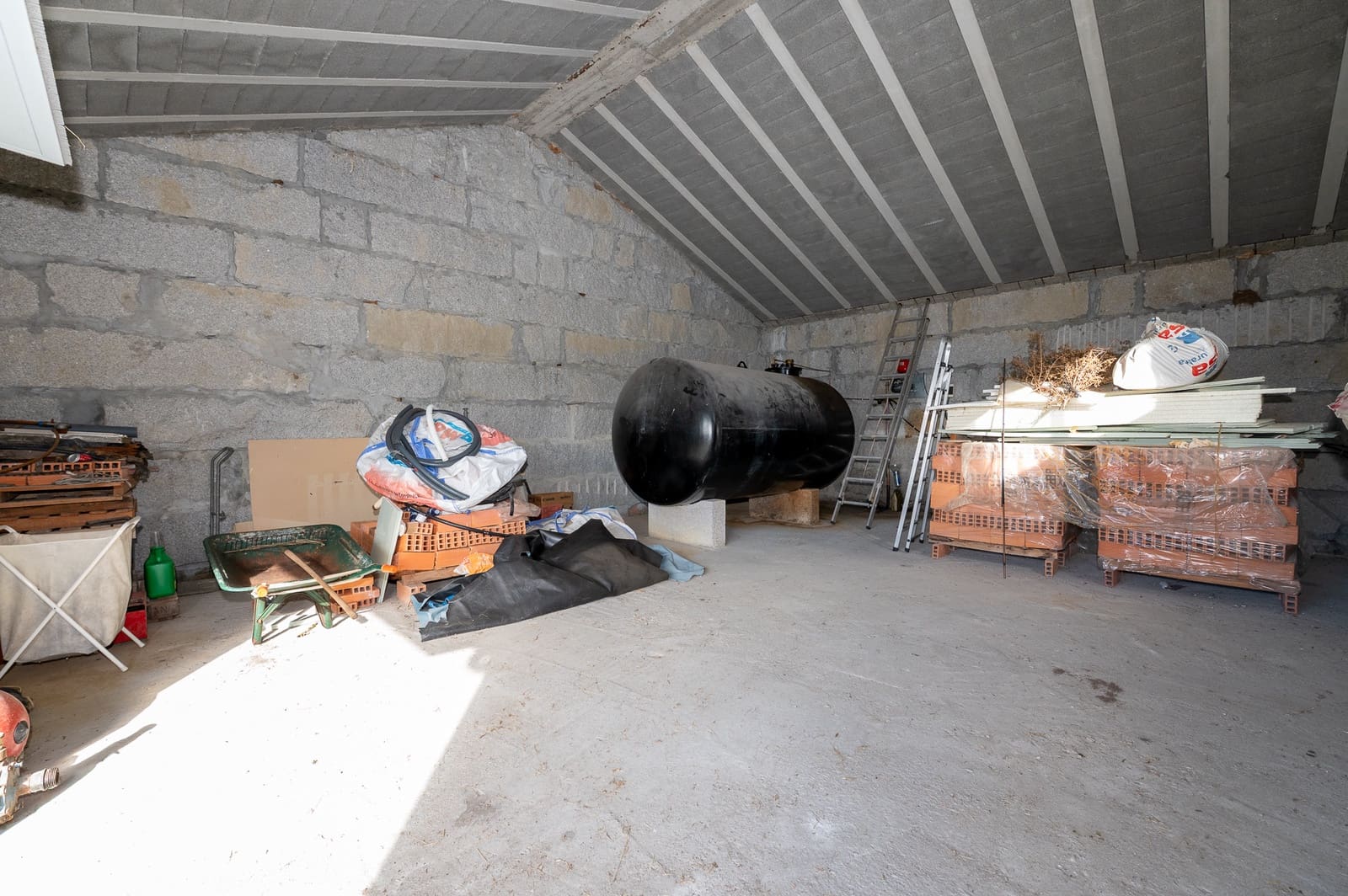 4 bedroom Finca/Country House for sale in Xinzo de Limia with pool - € 330,000 (Ref: 9446867)