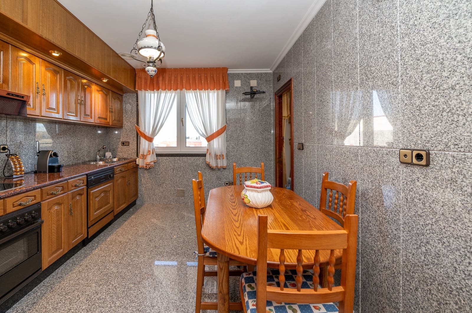 4 soverom Finca/Herregård til salgs i Xinzo de Limia med svømmebasseng garasje - € 295 000 (Ref: 9446867)