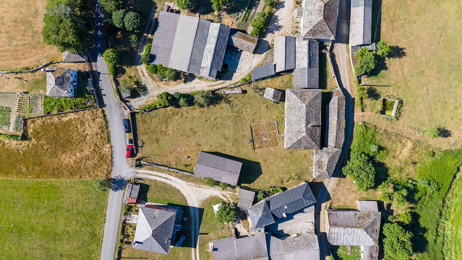 5 sypialnia Finka/Dom wiejski na sprzedaż w Miasto Lugo - 180 000 € (Ref: 9459663)